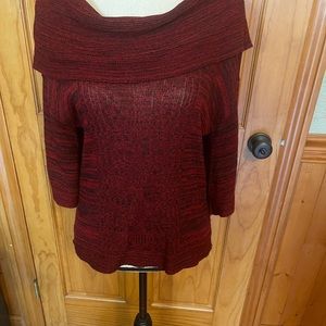 Christopher Banks, petite small, 3/4 sleeve, cowl neck, red and black top